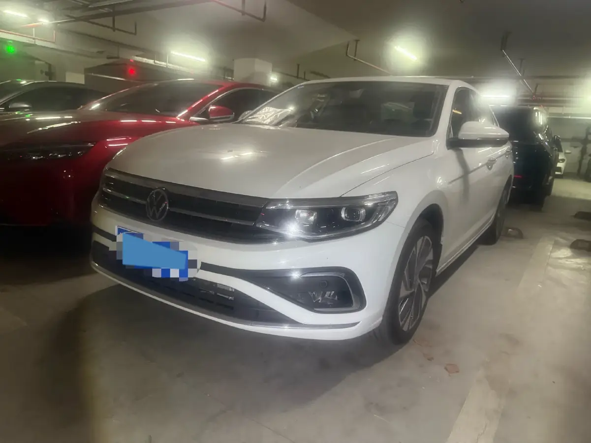 2025 Volkswagen Bora 1.5T 160HP L4 7DCT