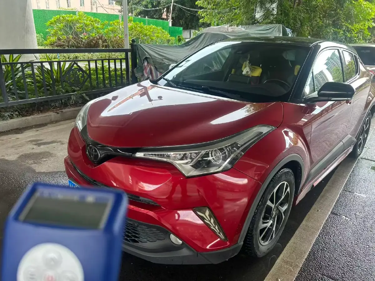 2018 Toyota C-HR 2.0L 171HP L4 CVT