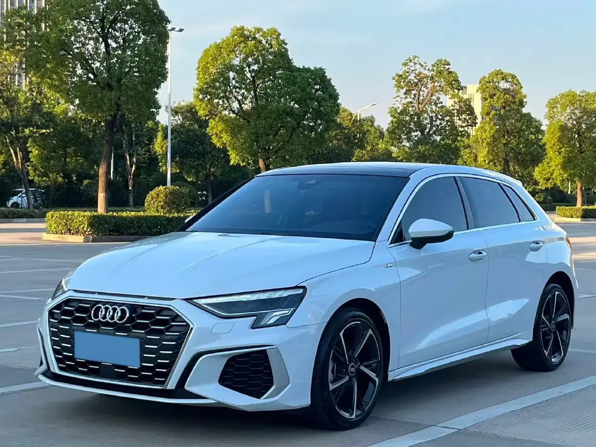2022 Audi A3 1.4T 150HP L4 7DCT