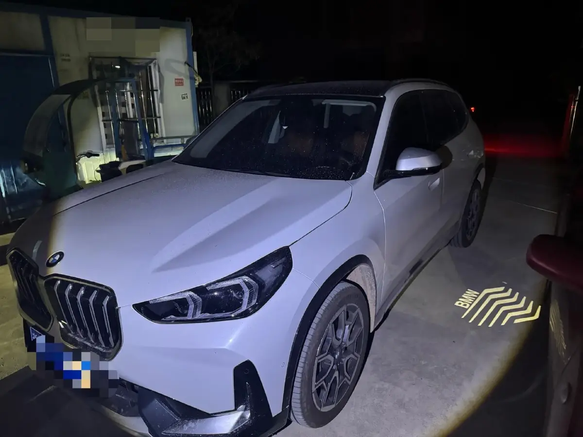2023 BMW X1 2.0T 204HP L4 7DCT