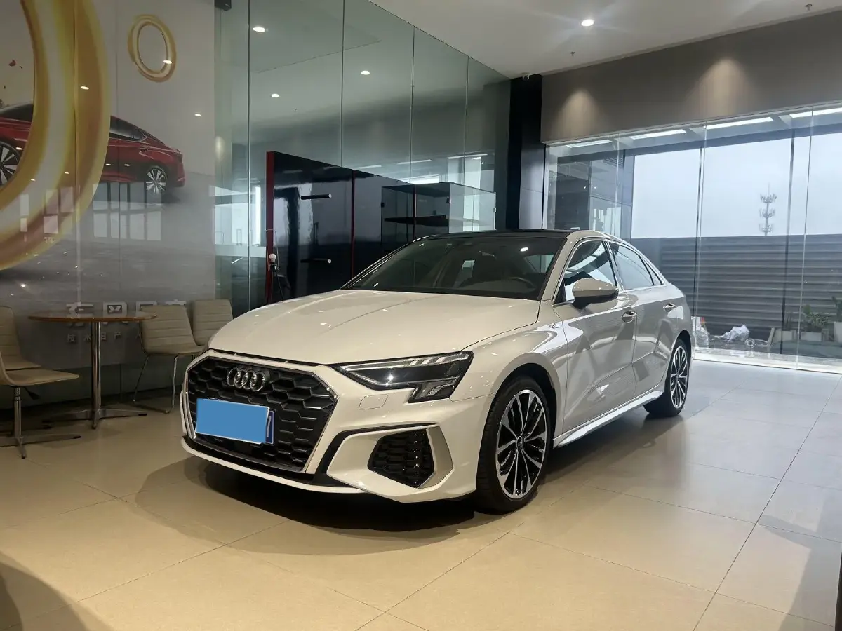 2023 Audi A3 1.4T 150HP L4 7DCT