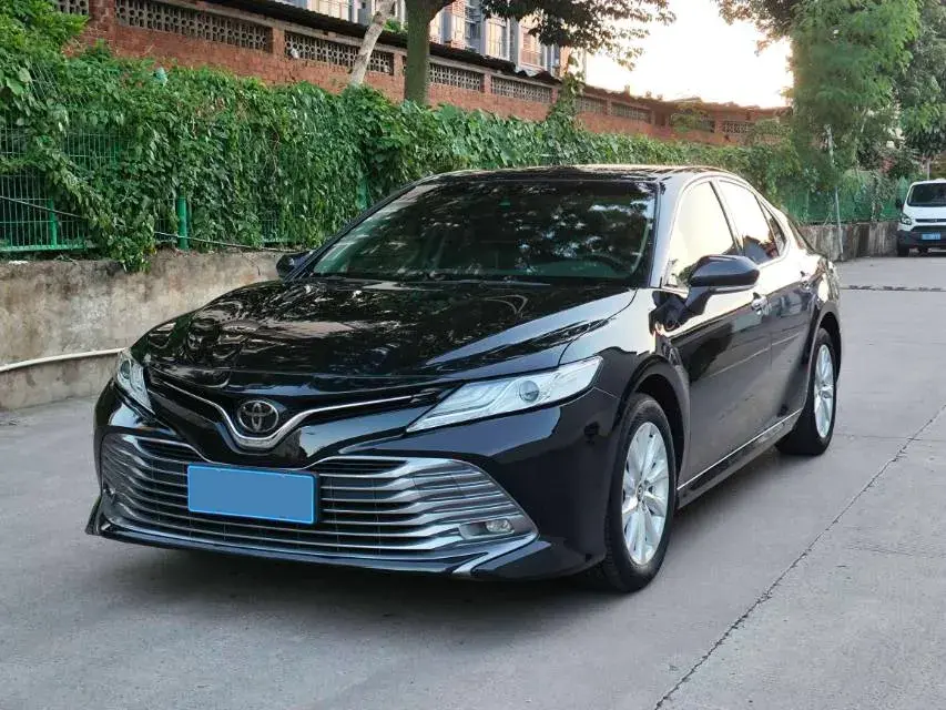 2019 Toyota Camry 2.0L 178HP L4 CVT