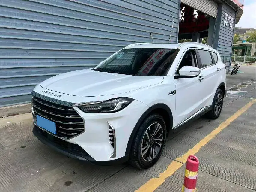 2023 Jetour X70 Plus 1.5T 156HP L4 6MT