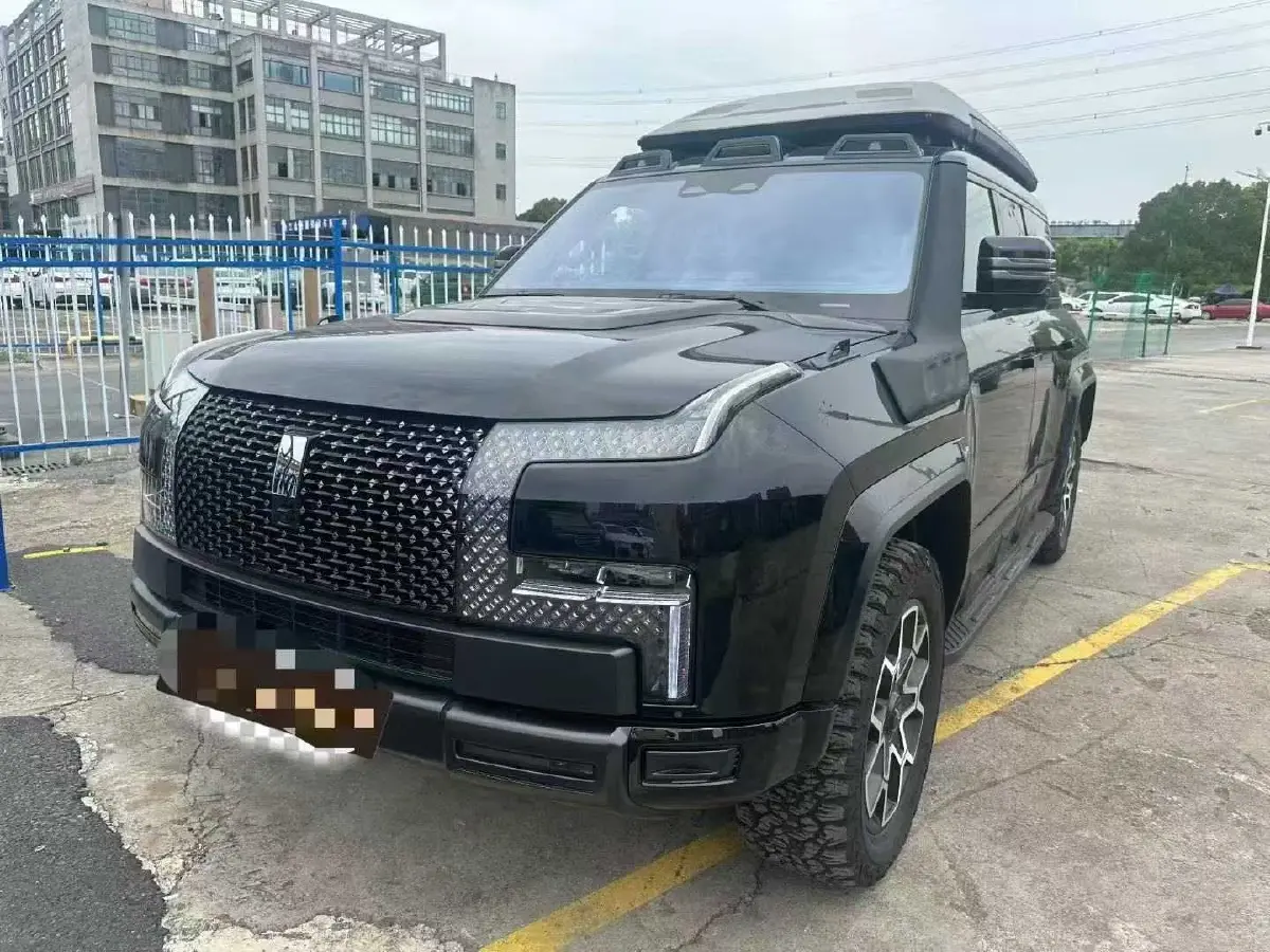 2024 YangWang U8 2.0T 272HP L4 REEV 49.05KWH