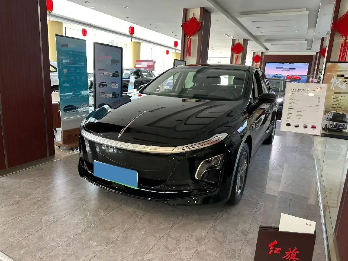 2025 HongQi E-QM5 BEV