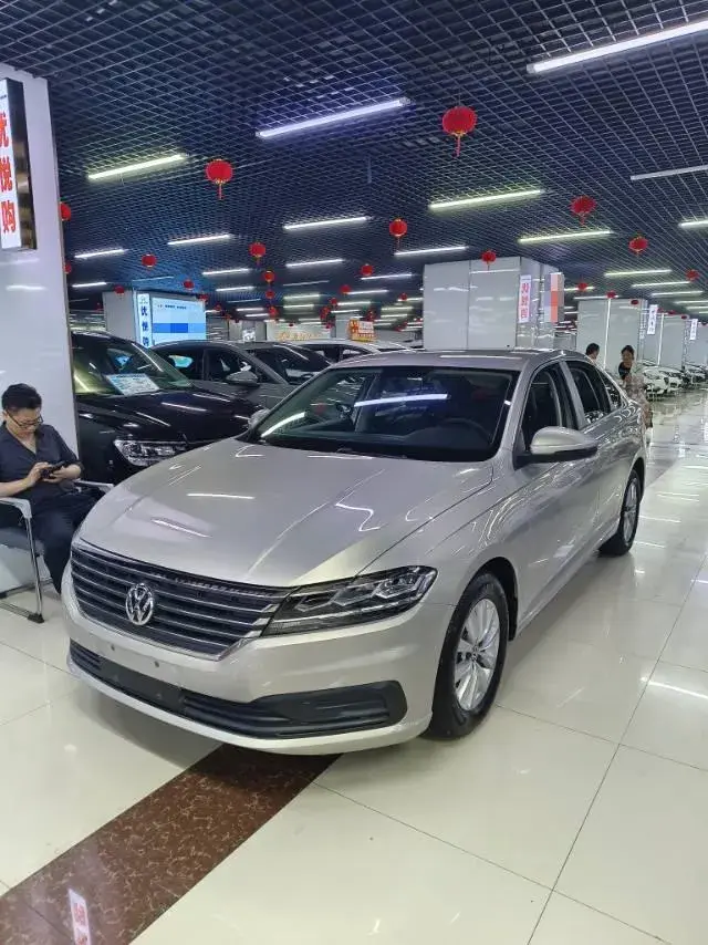 2019 Volkswagen Lavida 1.5L 112HP L4 6AT
