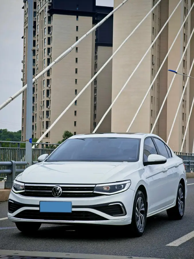 2025 Volkswagen Bora 1.2T 116HP L4 7DCT