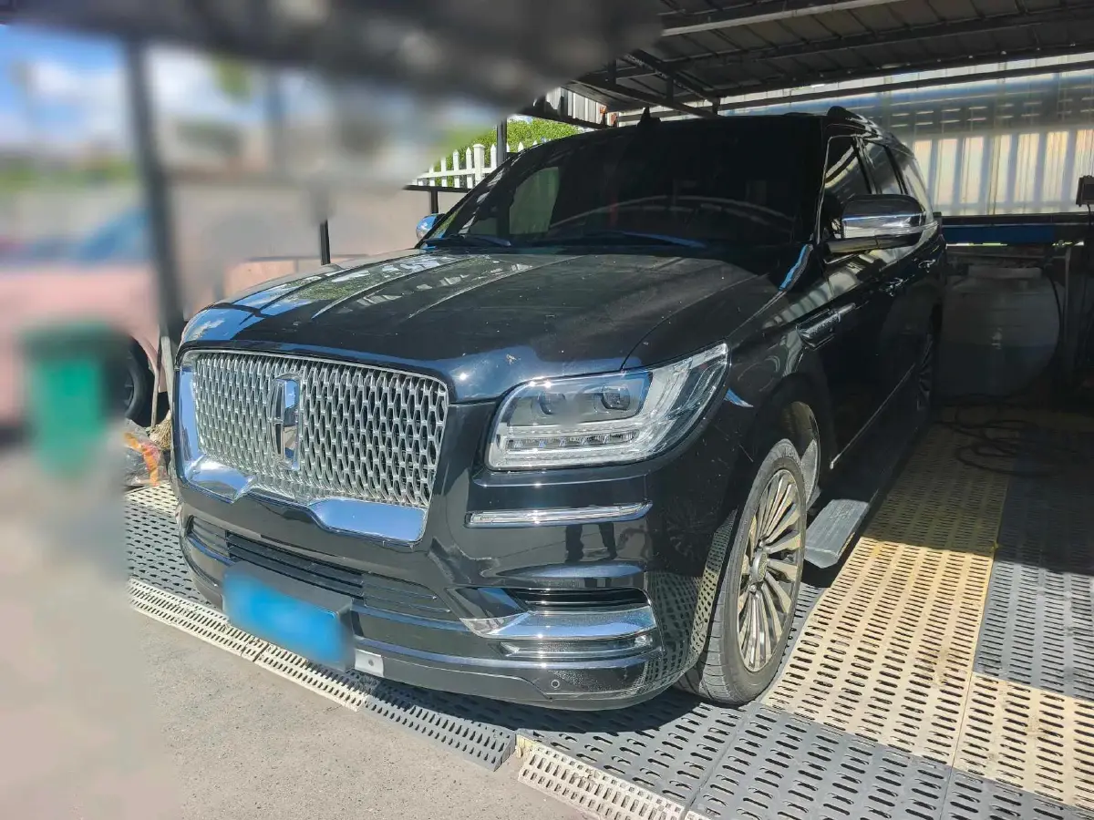 2019 Lincoln Navigator 3.5T 388HP V6 10AT
