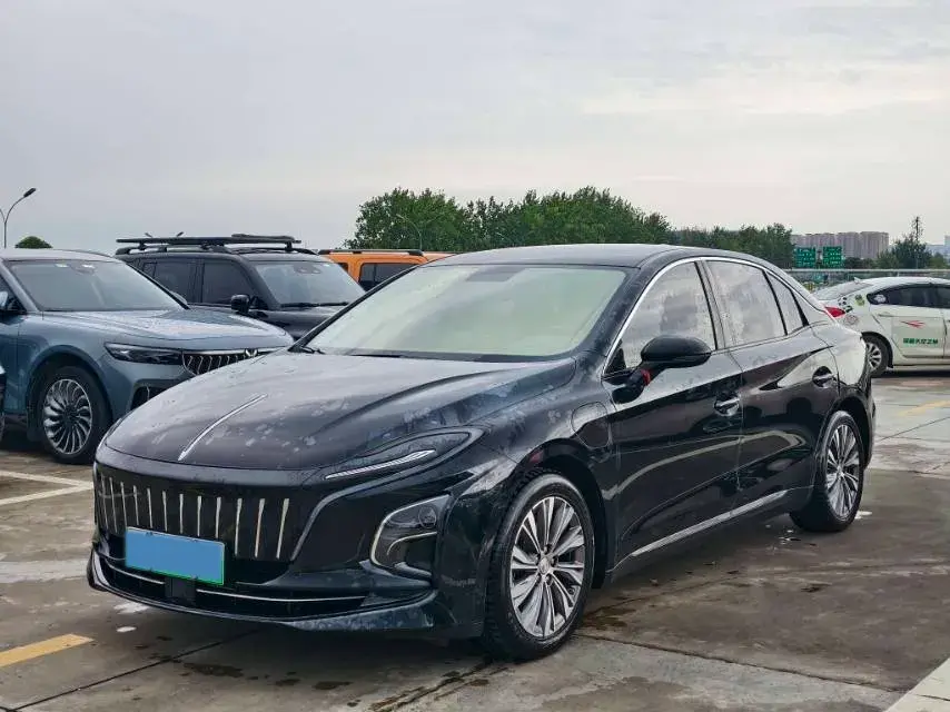 2023 HongQi E-QM5 BEV 74.9KWH