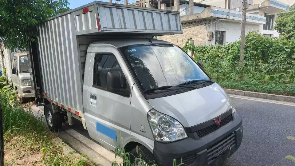 2020 WuLing RongGuang Mini Truck Special 1.5L 99HP L4 5MT,autocango,china used car exporter,china ev exporter,chinese used car exporter,chinese used ev exporter