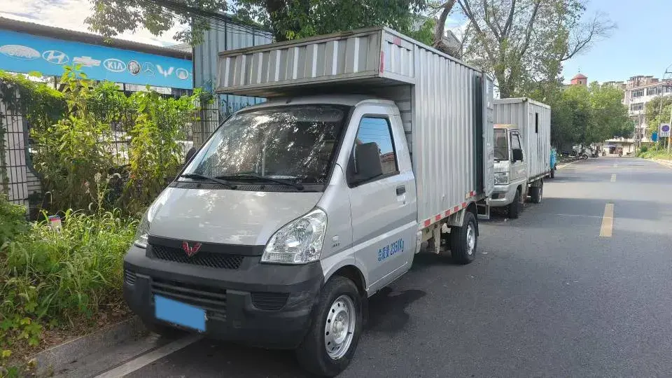 2020 WuLing RongGuang Mini Truck Special 1.5L 99HP L4 5MT