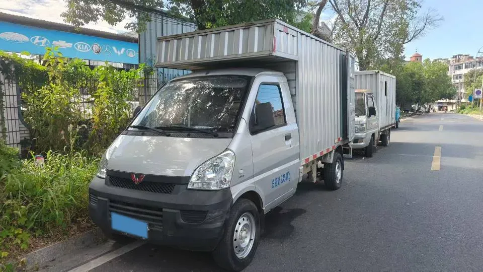 2020 WuLing RongGuang Mini Truck Special 1.5L 99HP L4 5MT,autocango,china used car exporter,china ev exporter,chinese used car exporter,chinese used ev exporter