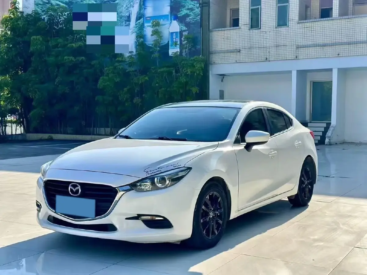 2019 Mazda 3 Axela 1.5L 117HP L4 6AT
