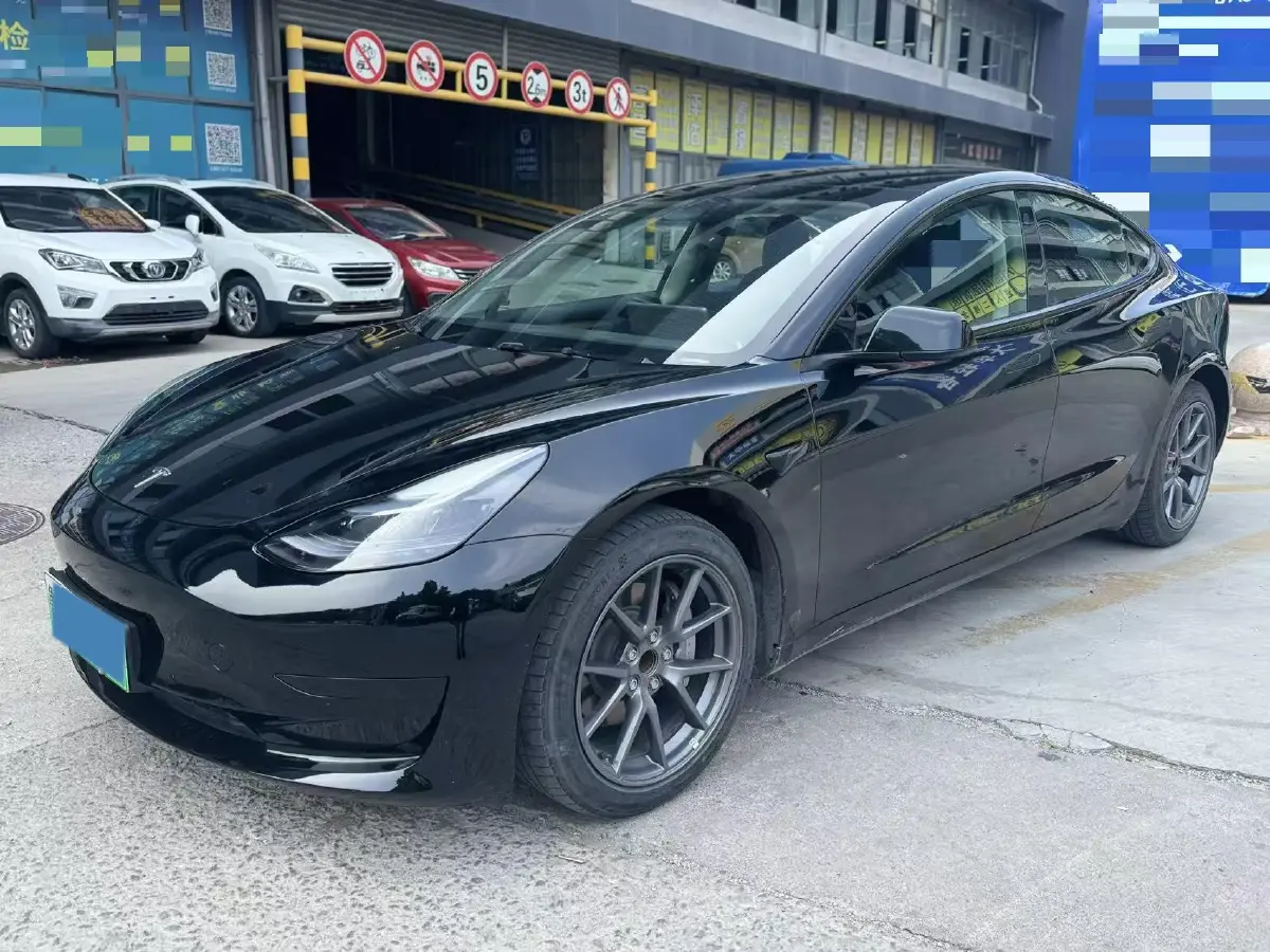 2022 Tesla Model 3 BEV 60KWH