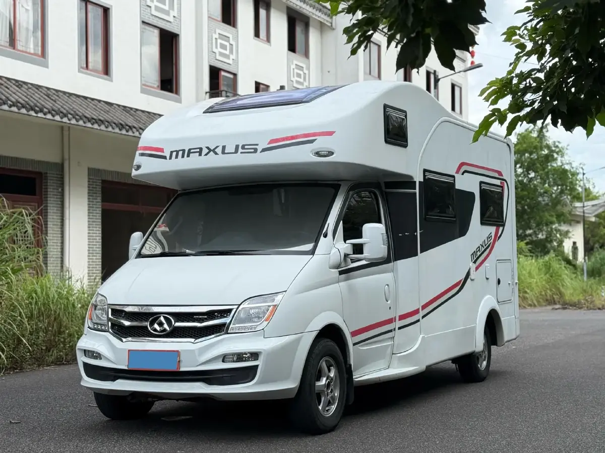 2018 MAXUS XinTu V80 2.5T 136HP L4 6MT