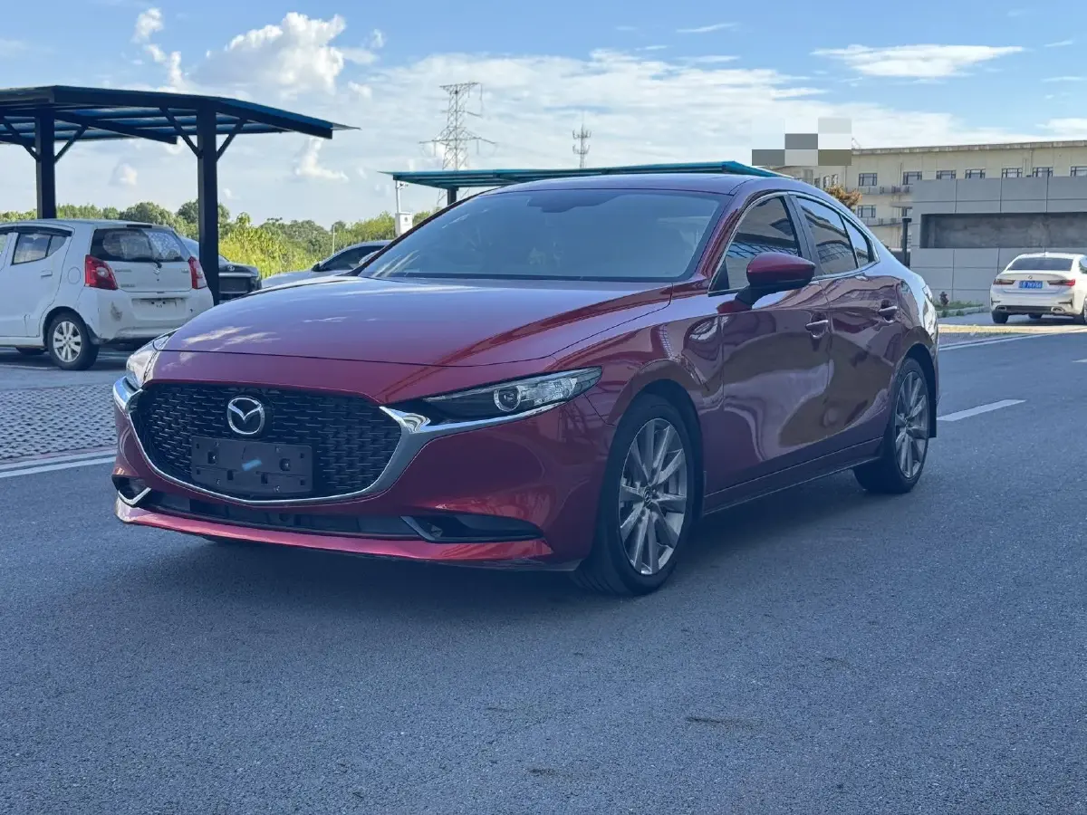2021 Mazda 3 Axela 2.0L 158HP L4 6AT
