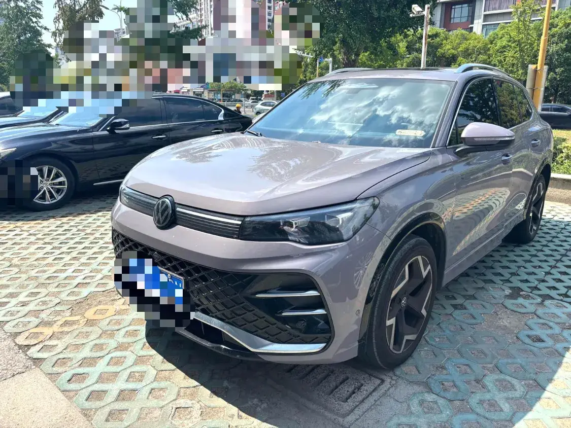 2024 Volkswagen Tiguan L 2.0T 186HP L4 7DCT