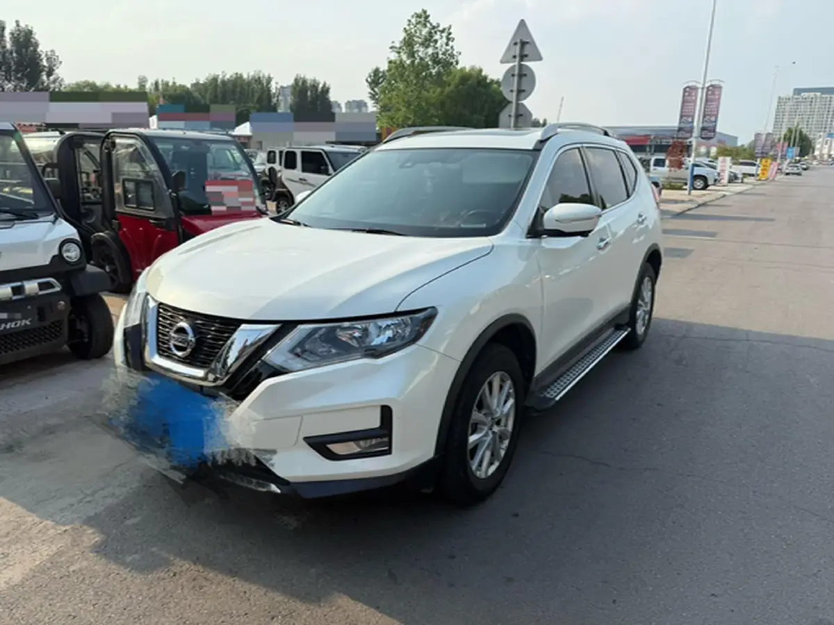 2020 Nissan X-Trail 2.0L 154HP L4 CVT