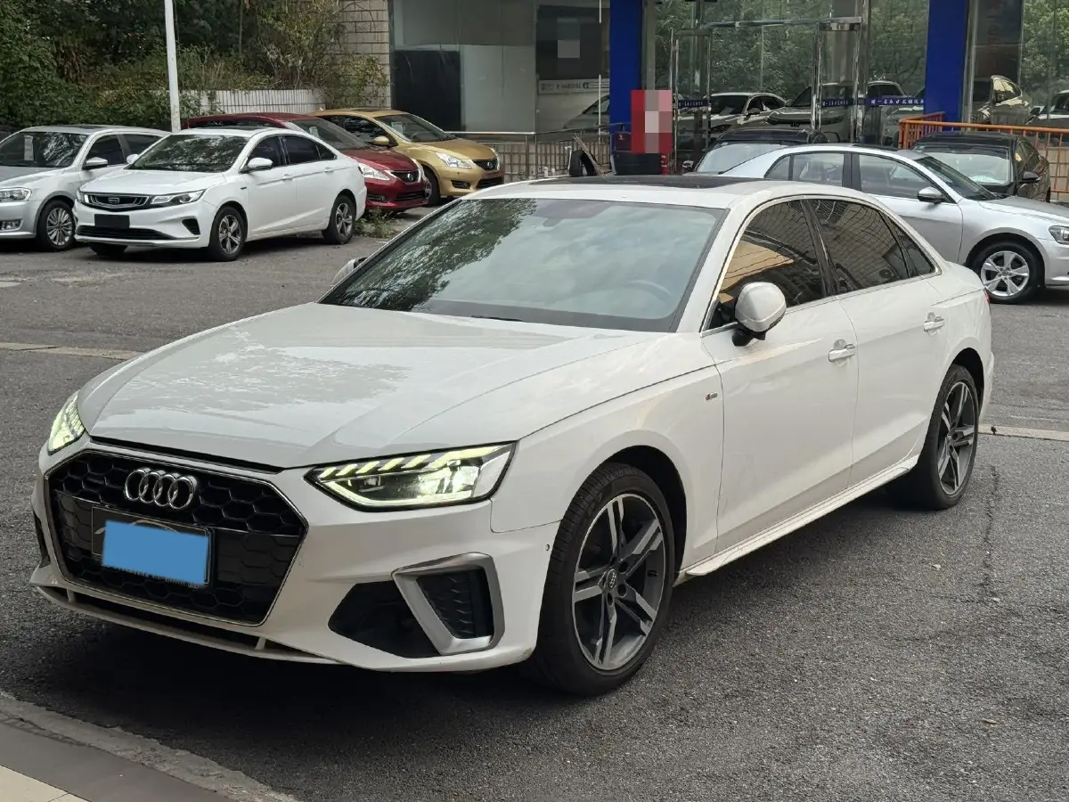 2020 Audi A4L 2.0T 190HP L4 7DCT