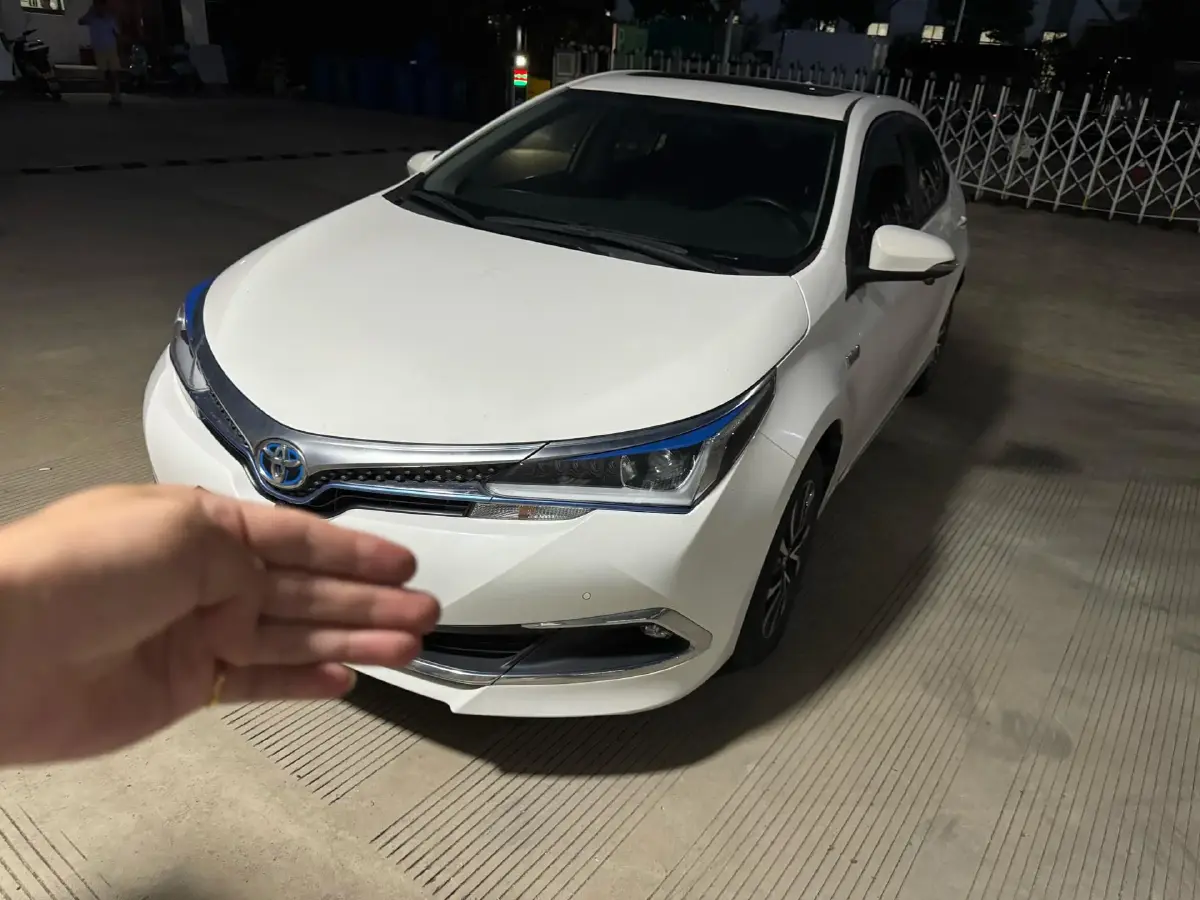 2020 Toyota Corolla Hybird E+ 1.8L 99HP L4 E-CVT PHEV 10.5KWH