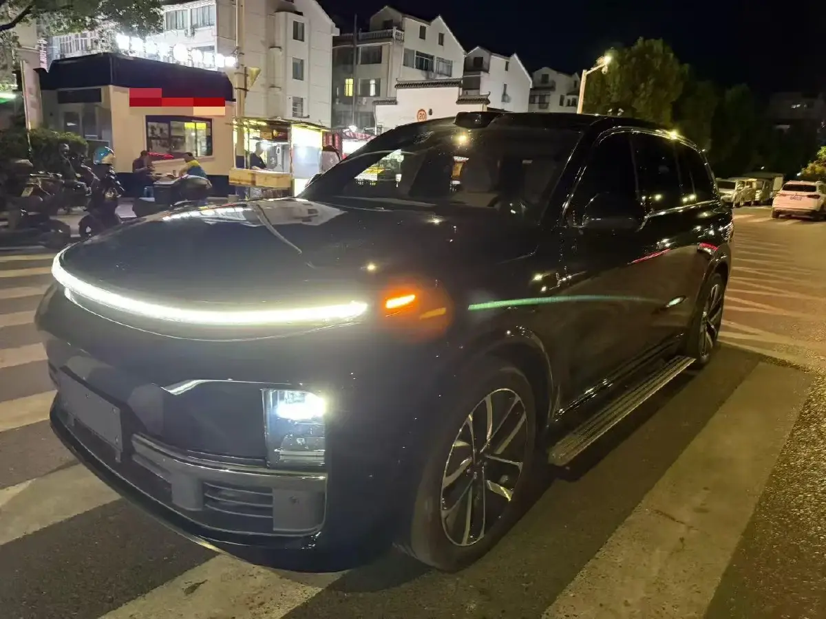 2022 Li L9 Range Extended 154HP REEV 42.6KWH