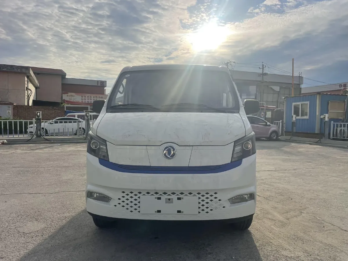 2024 Dongfeng YuFengEM27 BEV 41.472KWH,autocango,china used car exporter,china ev exporter,chinese used car exporter,chinese used ev exporter