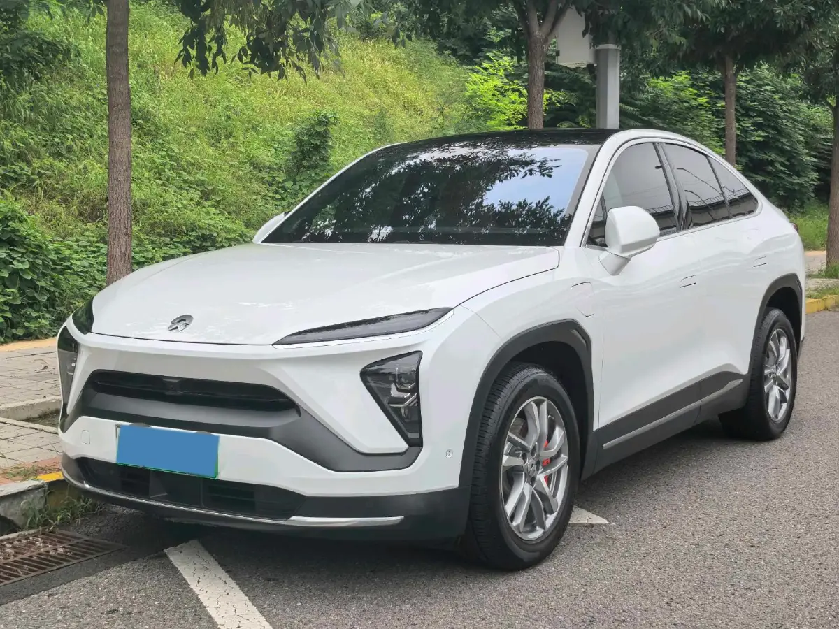 2022 NIO EC6 BEV 75KWH