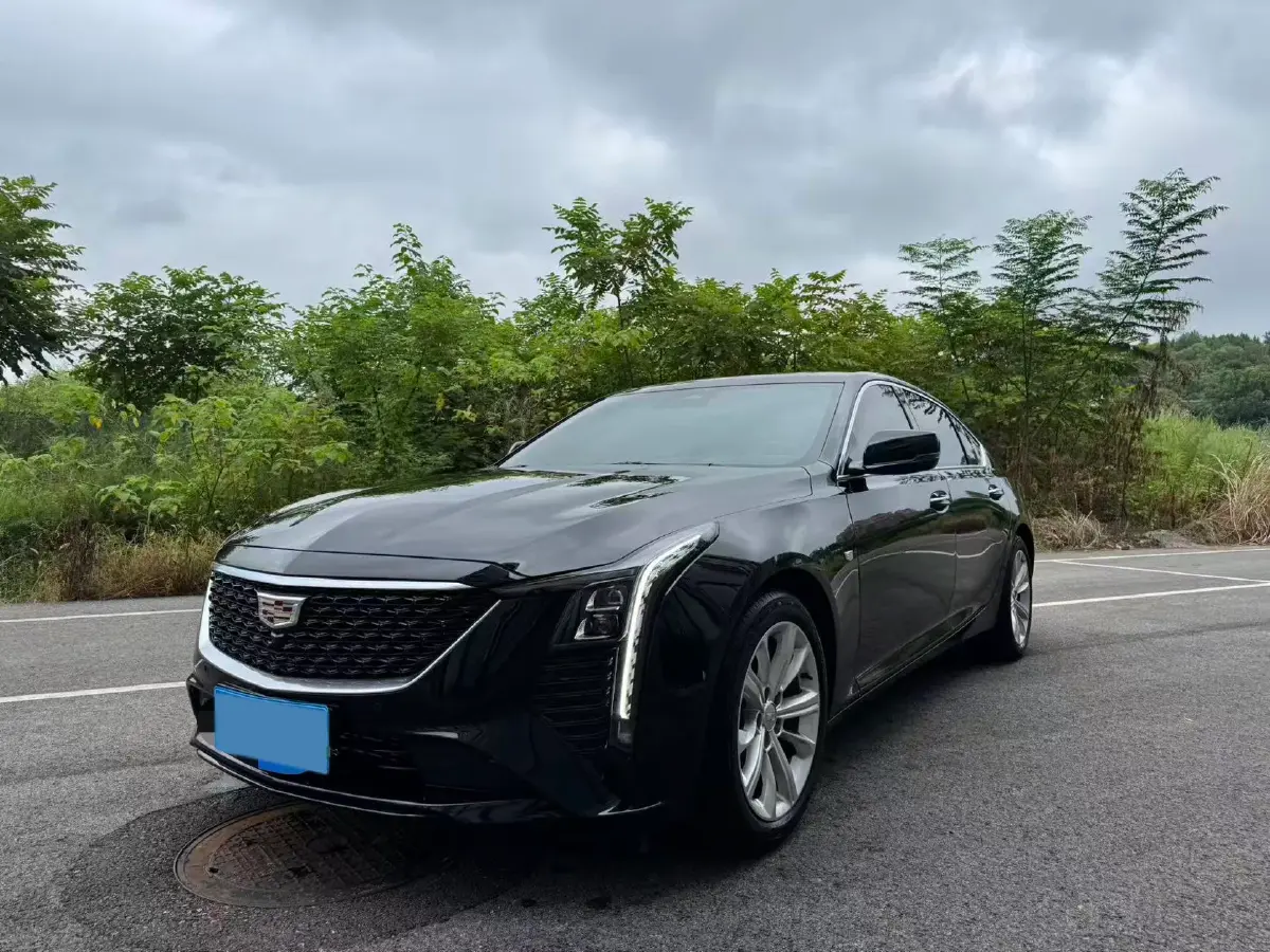 2024 Cadillac CT5 2.0T 237HP L4 10AT