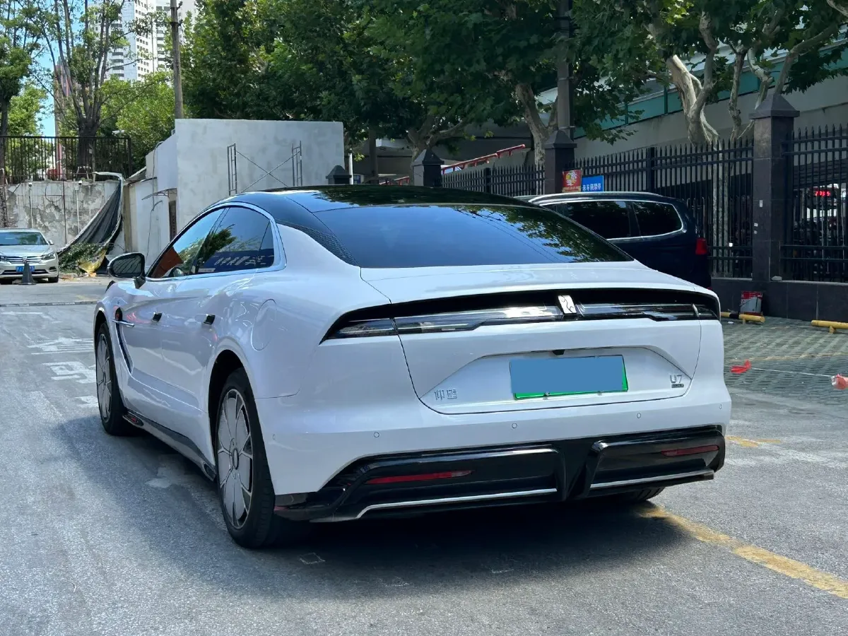 2025 YangWang U7 BEV 135.5KWH,autocango,china used car exporter,china ev exporter,chinese used car exporter,chinese used ev exporter