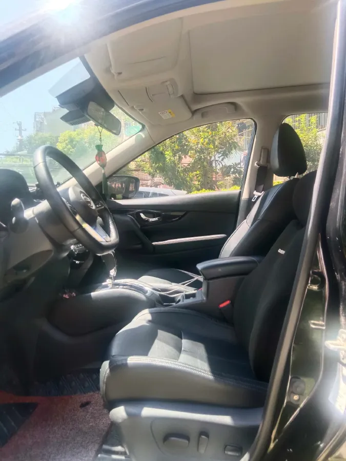 2020 Nissan X-Trail 2.0L 154HP L4 CVT,autocango,china used car exporter,china ev exporter,chinese used car exporter,chinese used ev exporter