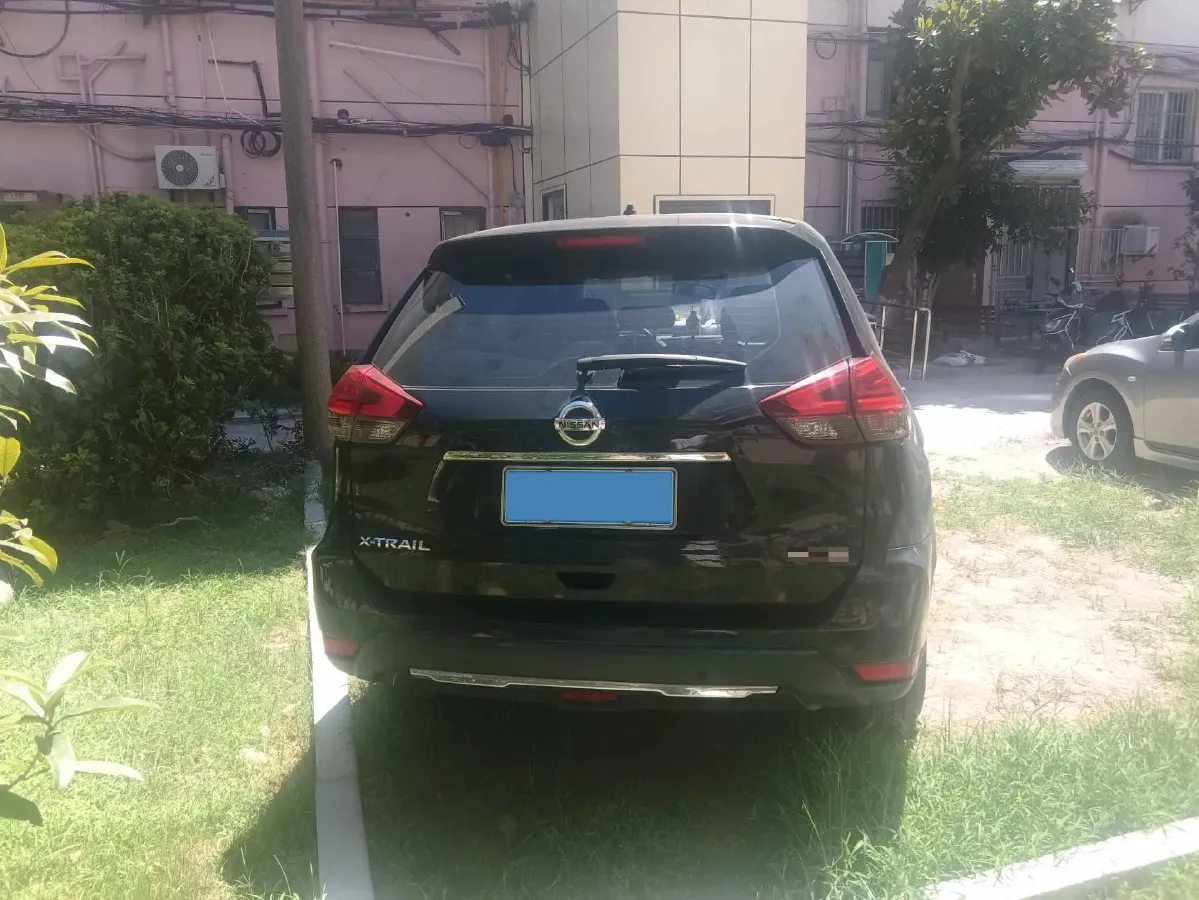 2020 Nissan X-Trail 2.0L 154HP L4 CVT,autocango,china used car exporter,china ev exporter,chinese used car exporter,chinese used ev exporter