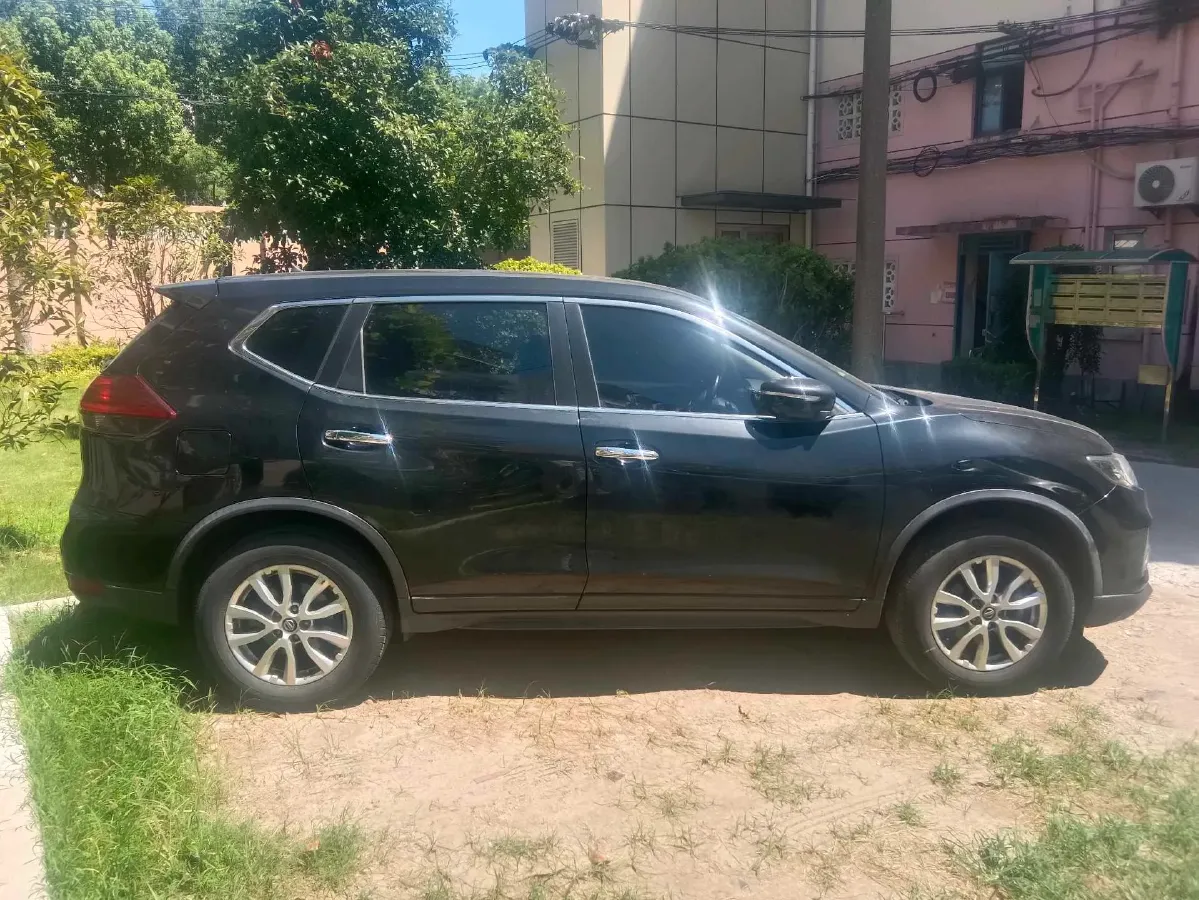 2020 Nissan X-Trail 2.0L 154HP L4 CVT,autocango,china used car exporter,china ev exporter,chinese used car exporter,chinese used ev exporter