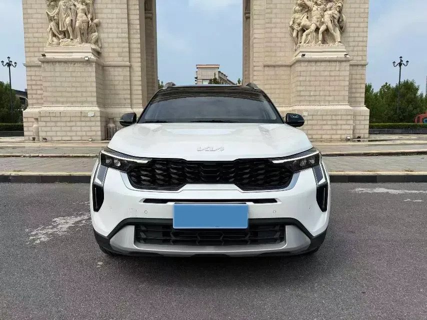 2024 Kia Sonet 1.5L 115HP L4 CVT,autocango,china used car exporter,china ev exporter,chinese used car exporter,chinese used ev exporter