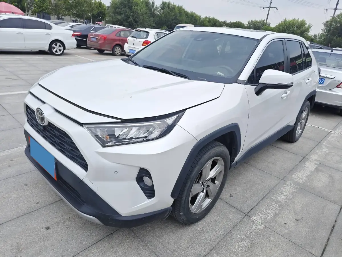 2021 Toyota RAV4 2.0L 171HP L4 CVT
