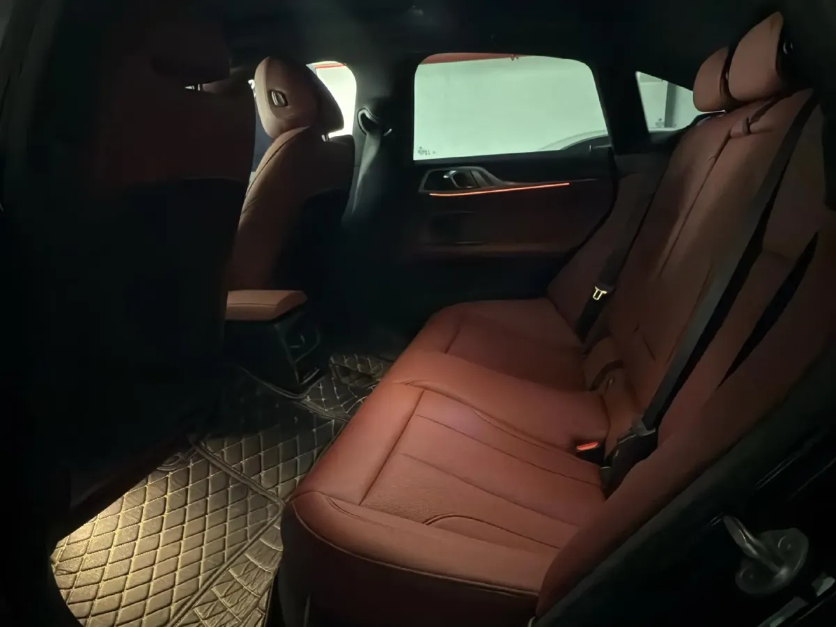 2023 BMW i4 BEV 83.9KWH,autocango,china used car exporter,china ev exporter,chinese used car exporter,chinese used ev exporter