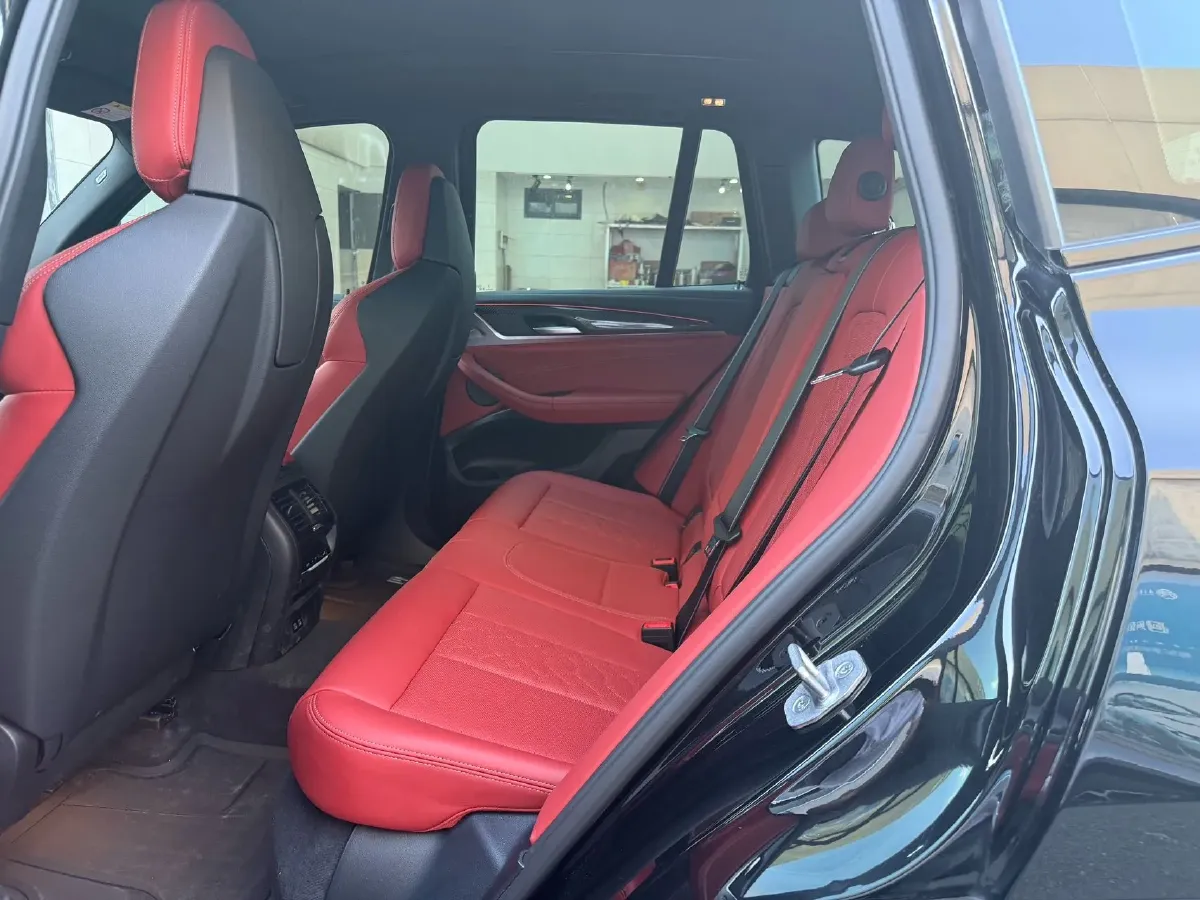 2022 BMW X3 M 3.0T 510HP L6 8AT,autocango,china used car exporter,china ev exporter,chinese used car exporter,chinese used ev exporter