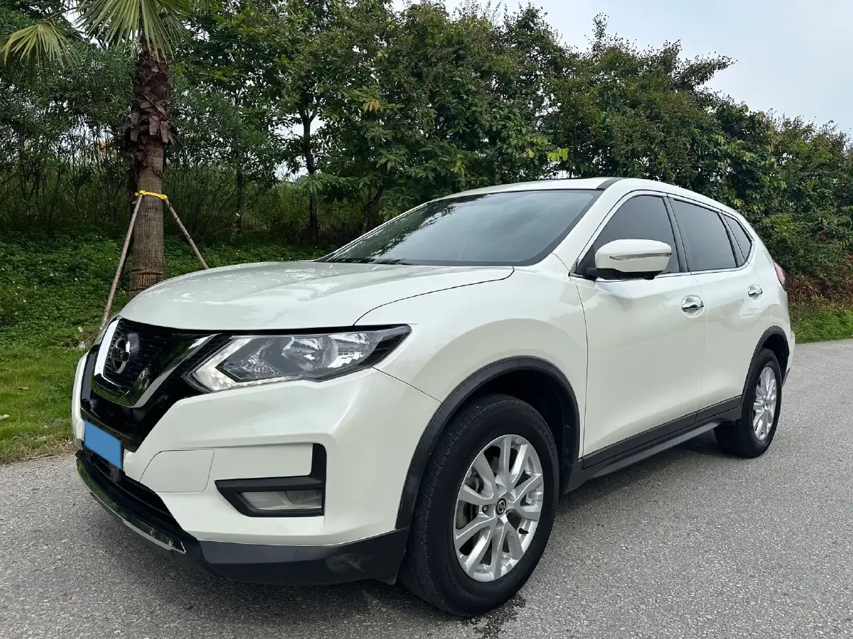 2020 Nissan X-Trail 2.0L 154HP L4 CVT