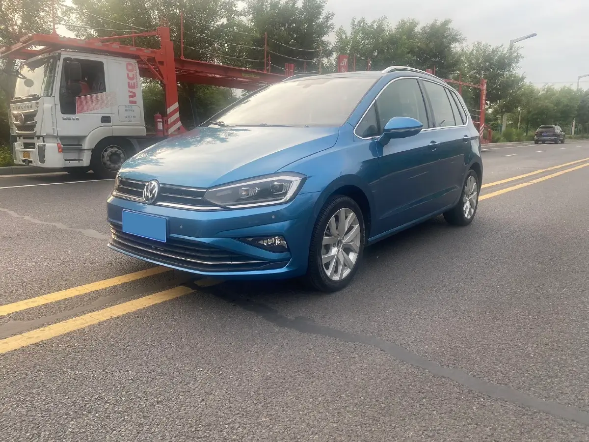 2019 Volkswagen Golf Sportsvan 1.4T 150HP L4 7DCT