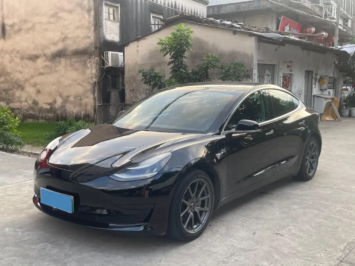 2020 Tesla Model 3 BEV 52KWH