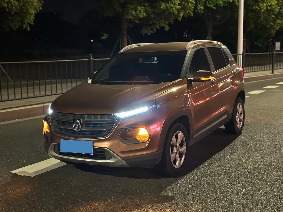 2017 BaoJun 510 1.5L 112HP L4 6MT