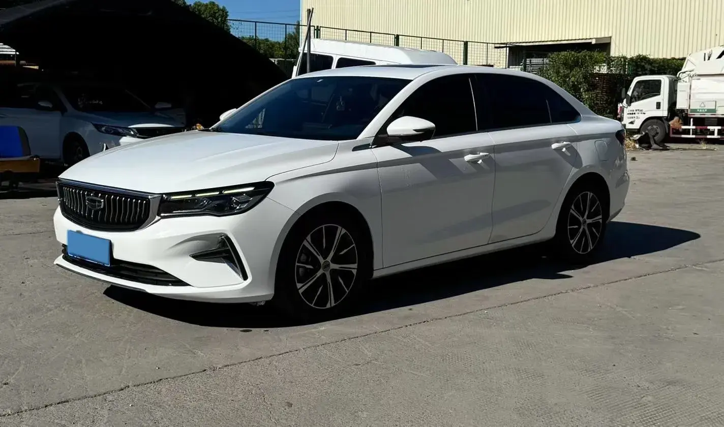 2022 Geely Emgrand L 1.4T 141HP L4 CVT