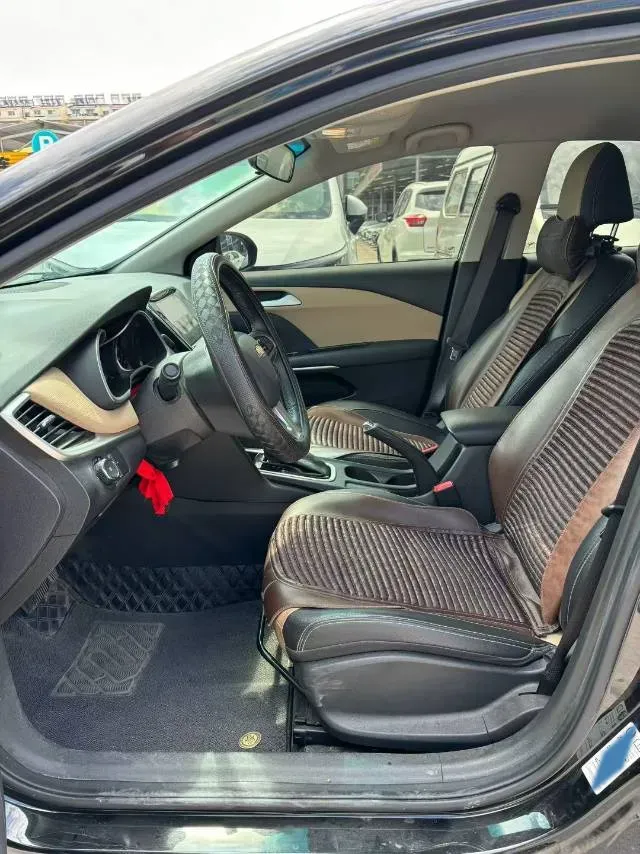 2020 Chevrolet Monza 1.5L 113HP L4 6AT,autocango,china used car exporter,china ev exporter,chinese used car exporter,chinese used ev exporter