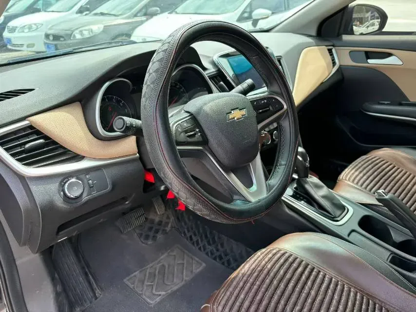 2020 Chevrolet Monza 1.5L 113HP L4 6AT,autocango,china used car exporter,china ev exporter,chinese used car exporter,chinese used ev exporter
