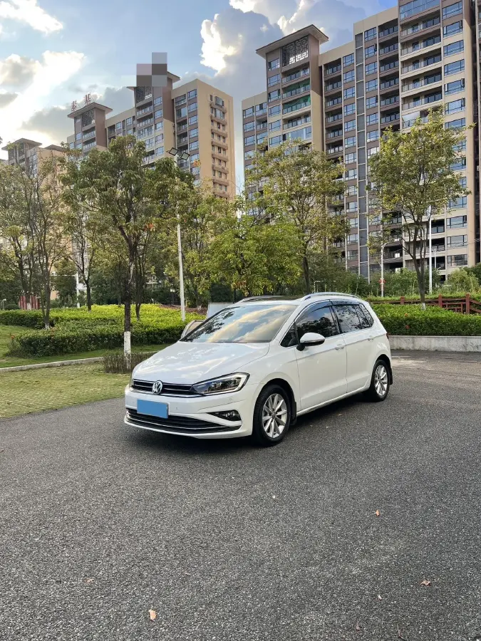 2019 Volkswagen Golf Sportsvan 1.4T 150HP L4 7DCT