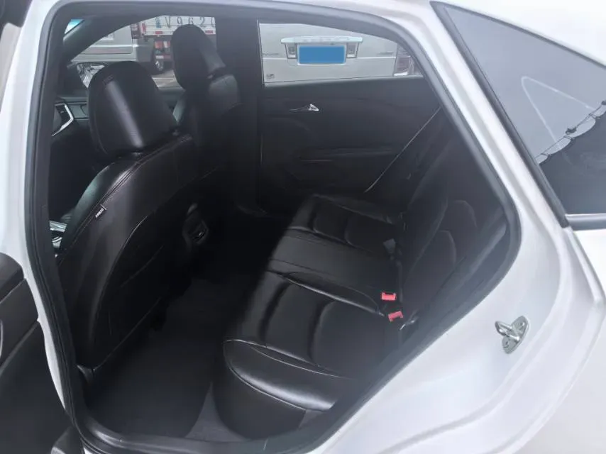 2020 Chevrolet Monza 1.3T 163HP L3 6AT,autocango,china used car exporter,china ev exporter,chinese used car exporter,chinese used ev exporter