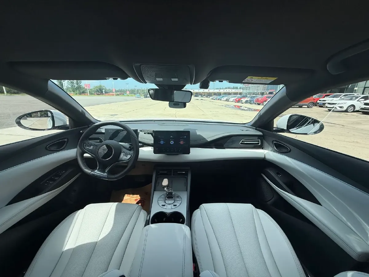 2024 BYD Seal 06 1.5L 101HP L4 E-CVT PHEV 10.08KWH,autocango,china used car exporter,china ev exporter,chinese used car exporter,chinese used ev exporter