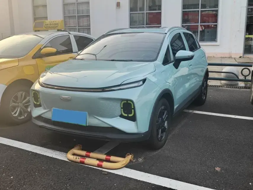 2022 Geometry E BEV 39.4KWH