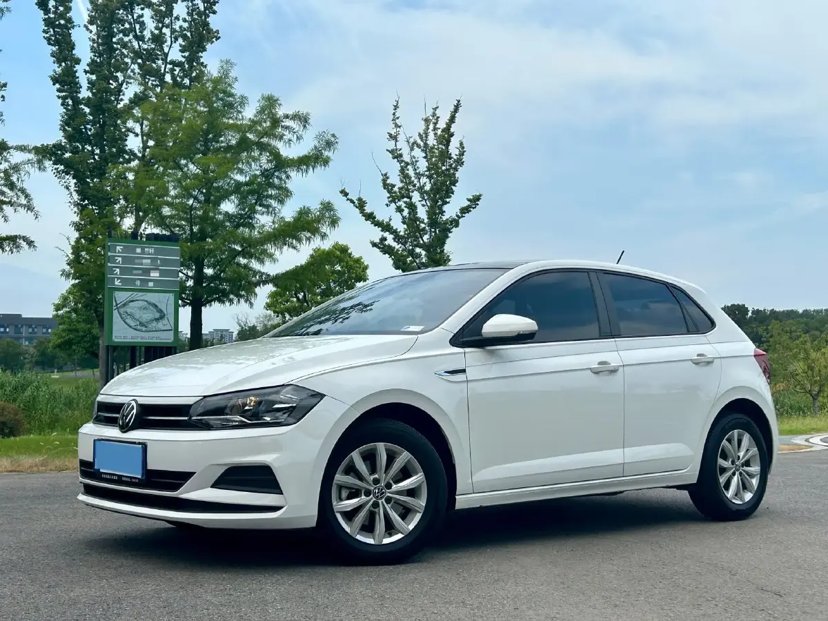 2021 Volkswagen Polo 1.5L 113HP L4 6AT