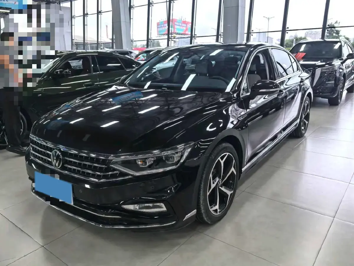 2023 Volkswagen Magotan 2.0T 186HP L4 7DCT