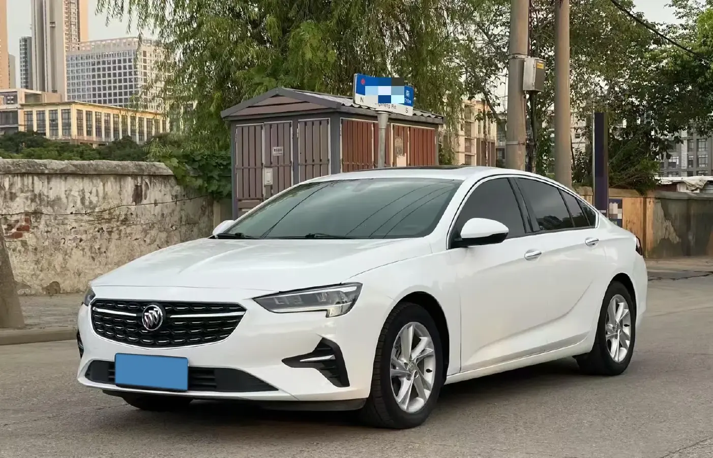 2020 Buick Regal 1.5T 169HP L4 9AT